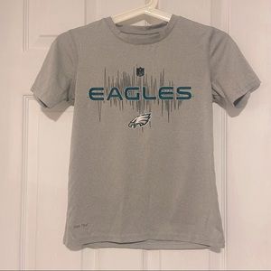 NFL brand Eagles performance tee boys S